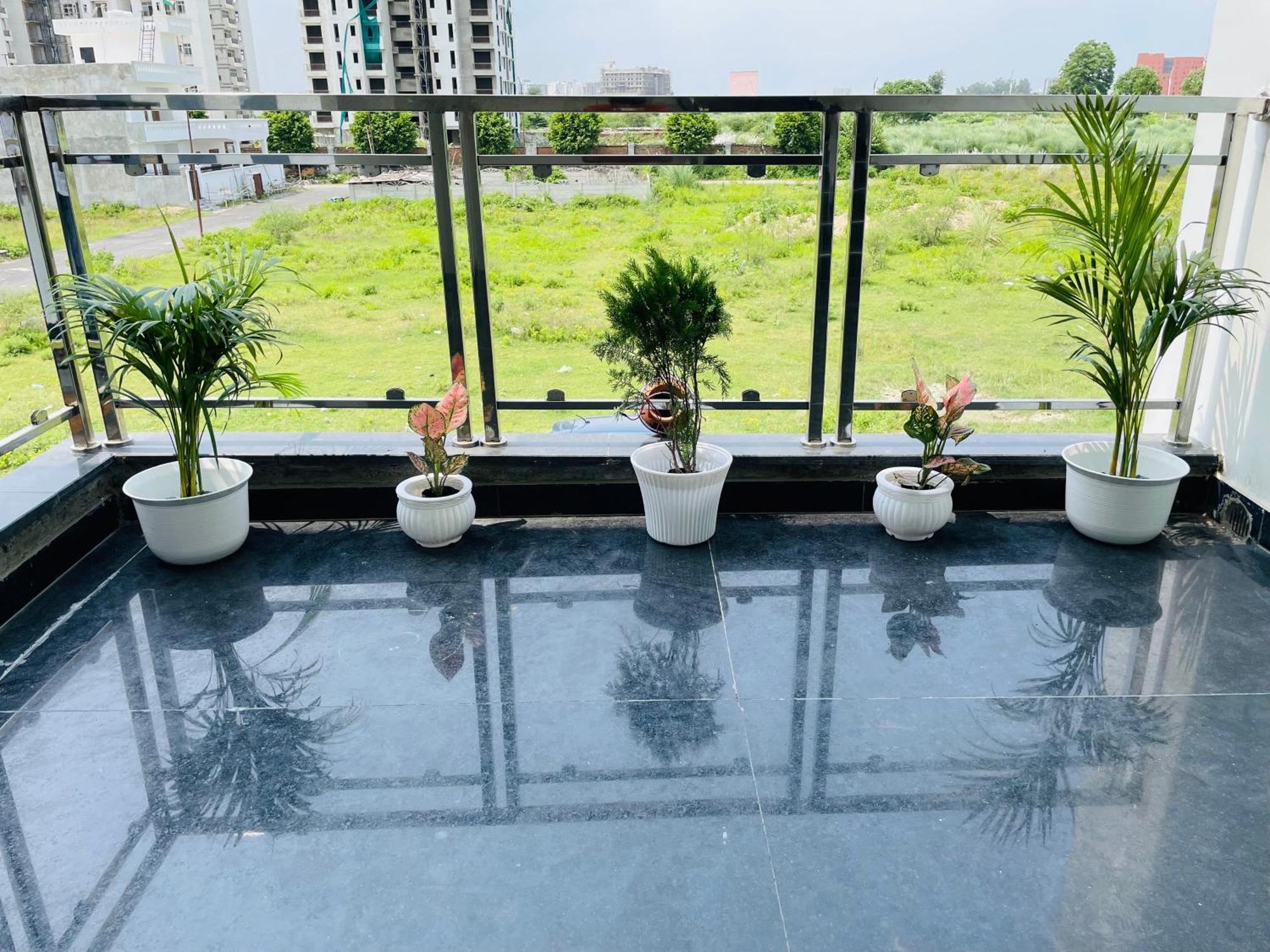Atulyam Stays Sushant Golf City Lucknow Luaran gambar